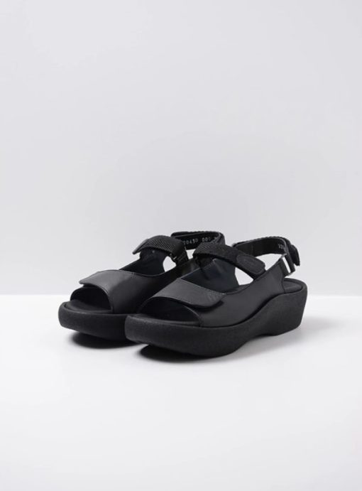 Vogueunion.shop0fa4f3c74d 2