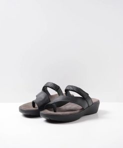 Vogueunion.shop49c6e17cd2 2
