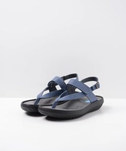 Vogueunion.shop5cf336399e 6