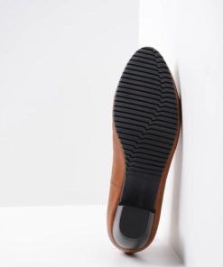 Vogueunion.shop5de1f0ef97 5