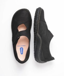 Vogueunion.shop5e665a0cb0 4