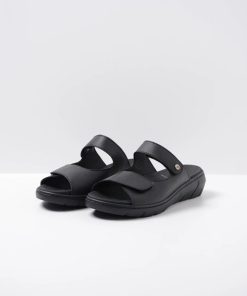 Vogueunion.shop6274cbe523 2