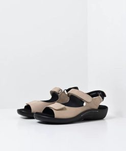Vogueunion.shop7445496856 2